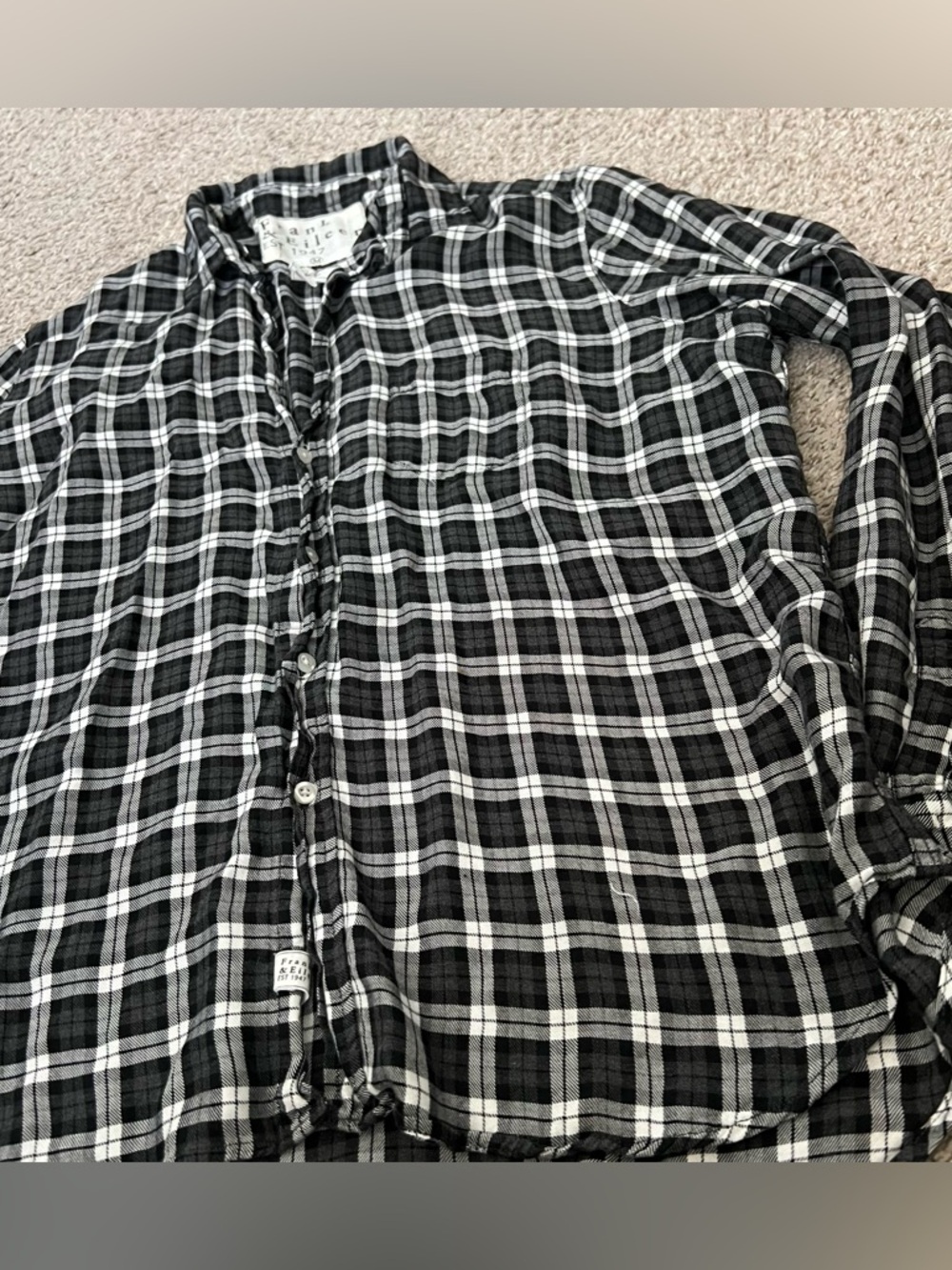 Frank & Eileen Black and White Plaid Button-Down Shirt Size Medium
